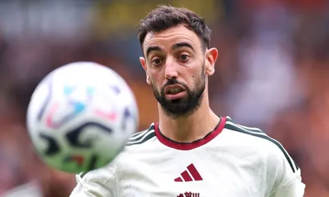 Tại sao Scholes hoàn toàn sai lầm khi chỉ trích Bruno Fernandes