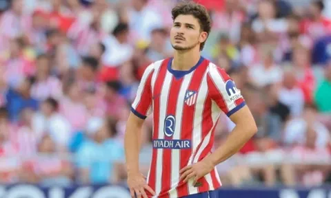 Julian Alvarez "quay xe" chọn gia nhập Arsenal?