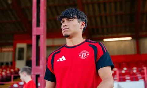 Man Utd sẵn sàng bán đứt tiền đạo Gabriele Biancheri