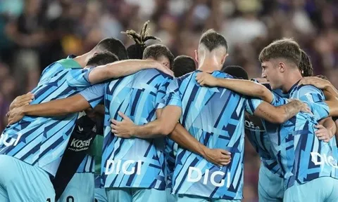 Dàn sao Athletic Bilbao đồng loạt tẩy chay truyền thông vì bị cắt vé