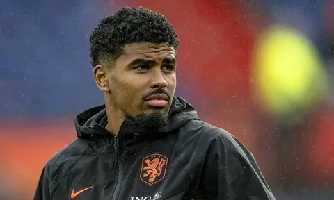 Aston Villa quyết "trói chân" Ian Maatsen trước sự chèo kéo từ Man United