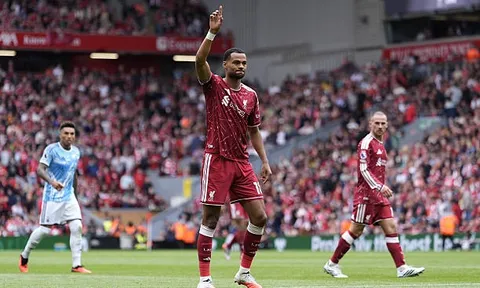 CĐV Man City phản ứng trái chiều về thương vụ Cody Gakpo