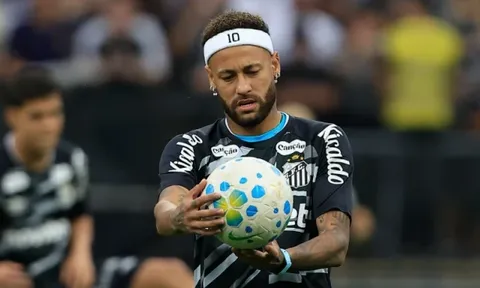 Neymar đá phạt đẳng cấp, Oliva lên tiếng giúp Santos vượt qua Corinthians