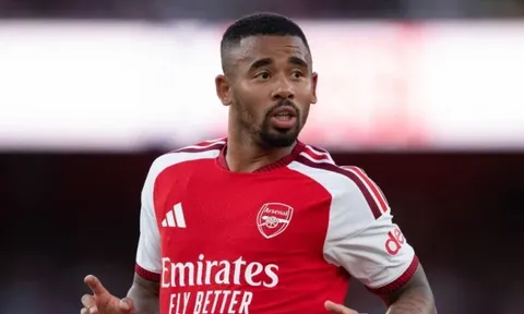 Hansi Flick tiết lộ lý do Barcelona chiêu mộ Gabriel Jesus