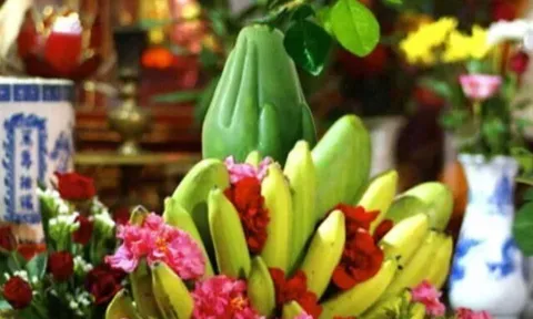 Cuối tháng 7 âm lịch có một lễ cúng nhiều gia đình quên thực hiện: Khung giờ đẹp lên hương để đón may mắn, phước lộc