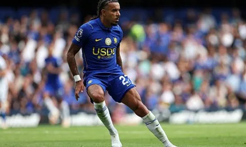 Bất đồng quan điểm, Liverpool không thể chiêu mộ Malo Gusto
