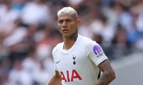 Tottenham loại Richarlison khỏi danh sách dự Ngoại hạng Anh