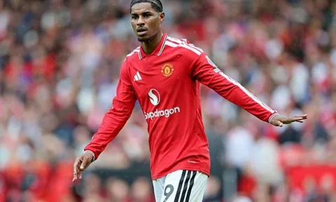 Mbeumo ca ngợi đẳng cấp của Rashford ngày trở lại