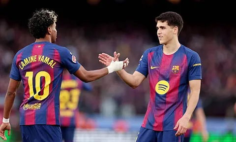 Sức trẻ là chìa khóa để Barca vận hành lối chơi của Hansi Flick
