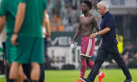 Mourinho bênh vực học trò, ví chiến thắng của Betis như trúng số