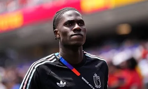 Amadou Onana chuẩn bị gia hạn hợp đồng với Villa