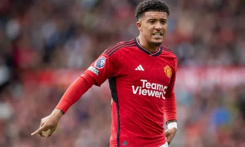 Cánh cửa bóng đá đỉnh cao dần khép lại với Jadon Sancho