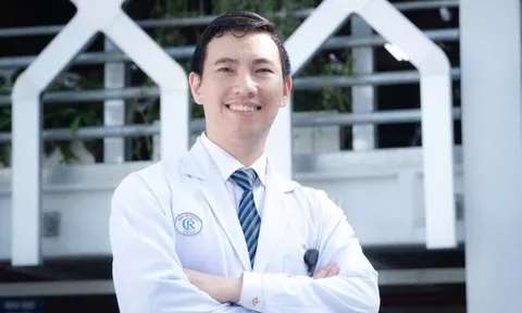 20 phút “kỳ diệu”, bác sĩ Việt đỡ đẻ cho sản phụ trên chuyến bay từ Châu Âu về Việt Nam