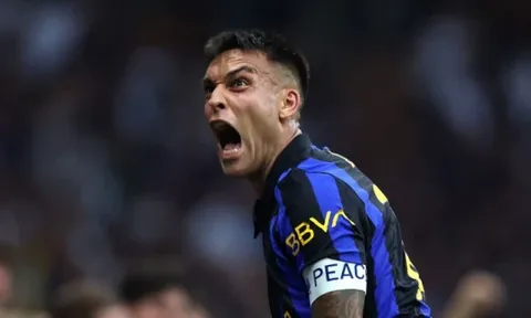 Lautaro Martinez chơi xuất thần, Inter ngược dòng hạ Napoli ở Serie A