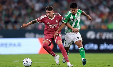 Real Madrid sẽ trả giá nếu tiếp tục dùng Valverde sai cách