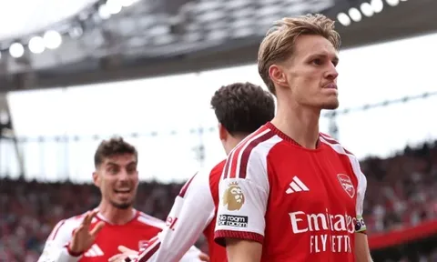 Arsenal thăng hoa nhờ sự kết nối hoàn hảo của bộ ba Havertz, Saka, Odegaard