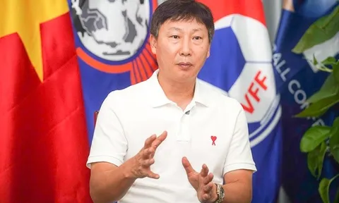 Báo Indonesia chỉ ra vấn đề khiến HLV Kim Sang Sik đau đầu