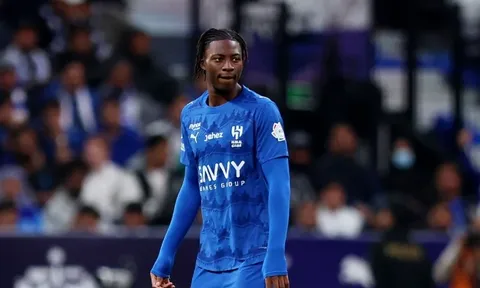 Arsenal tranh Mohamed Kader Meite với MU