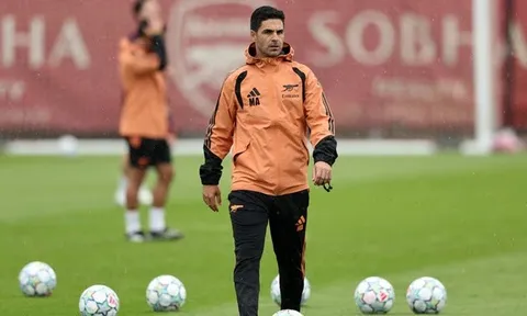 Arsenal gặp biến lớn trước trận đại chiến Napoli
