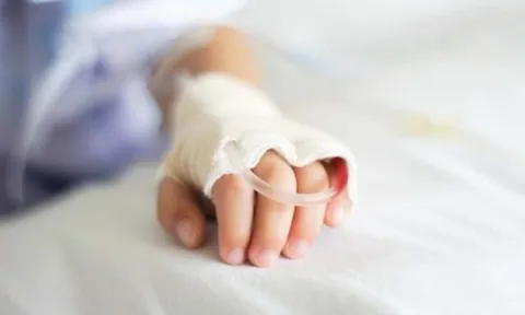 Bé gái 4 tuổi tử vong sau 2 ngày nhập viện vì mắc cúm A