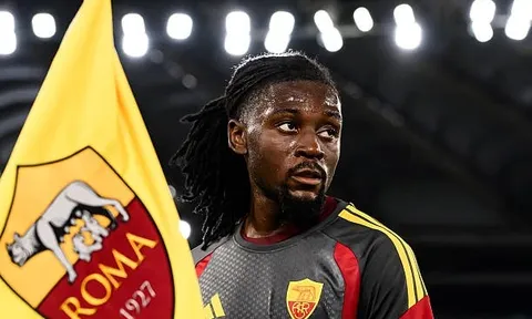 Liverpool định nẫng tay trên Chelsea vụ Kone