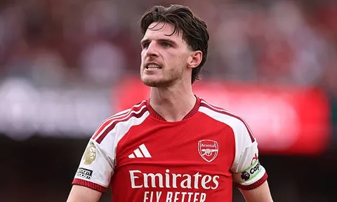 Declan Rice mang bóng hình Roy Keane tại Arsenal