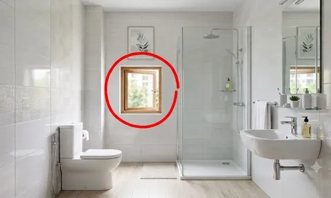 Có nên làm cửa sổ trong nhà vệ sinh?