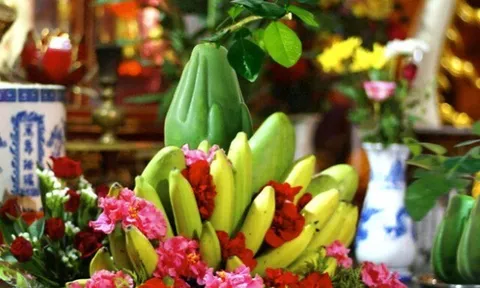 Khung giờ đẹp thắp hương ngày mai - mùng 1 tháng 8 năm Bính Ngọ, 5 việc cần làm để cả tháng may mắn và nhiều phước lộc