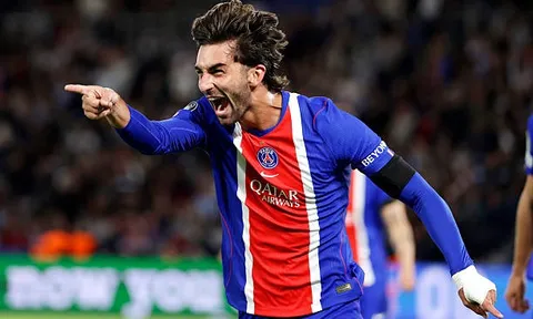 Ferran Torres ngỡ ngàng khi lập hat-trick cho PSG