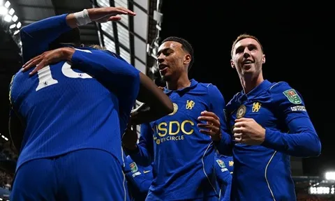 Chấm điểm Chelsea: Rogers 4 kiến tạo, Palmer điểm 9