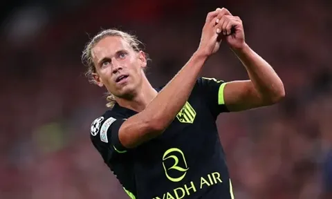 Marcos Llorente ghi 5 bàn sau 6 cú sút vào lưới Liverpool