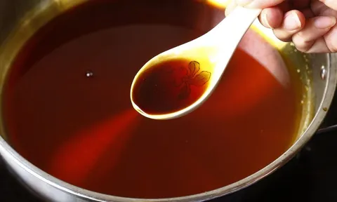 Cách thắng đường làm nước hàng chuẩn vị, lên màu đẹp, không bị đắng