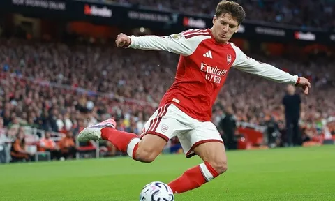 Tiêu chuẩn khắt khe ở Arsenal biến Tzolis thành cỗ máy kiến tạo
