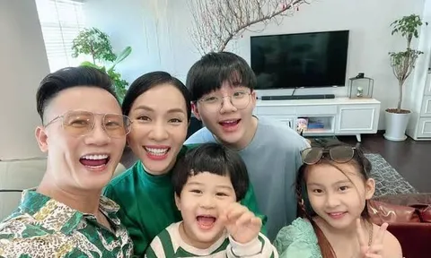 Nam ca sĩ cưới cựu người mẫu sinh liền 3 con rồi triệt sản: Quý tử đỗ trường ở Mỹ, ái nữ 14 tuổi xinh xắn