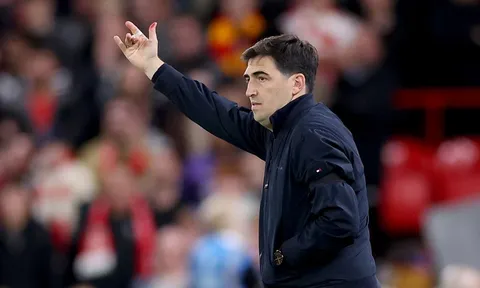 HLV Iraola muốn Liverpool chấm dứt việc khởi đầu chậm chạp