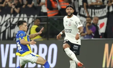Memphis Depay bị điều tra, đối mặt nguy cơ treo giò
