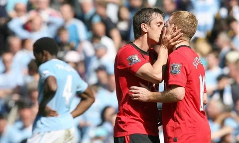 Derby Manchester và những khoảnh khắc không thể quên