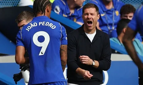 Chelsea 2-2 Hull: The Blues giữ được 1 điểm