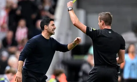 Arteta từ chối bàn về trọng tài sau khi hạ Sunderland