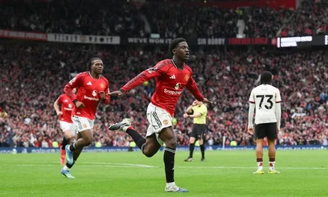 Mainoo quyết gieo sầu cho Man City ở derby Manchester