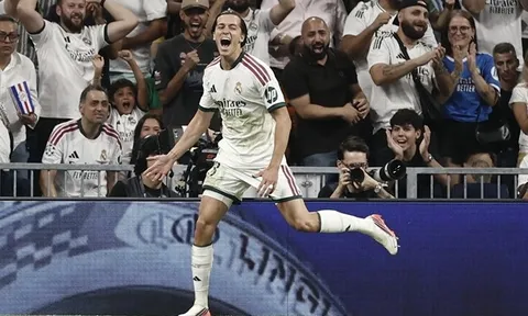 Carreras cảm ơn Mbappe sau chiến thắng của Real Madrid