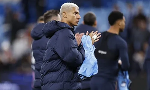Richarlison phản ứng khi bị Tottenham loại khỏi Carabao Cup