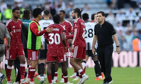 Hệ thống pressing của Iraola đang bào mòn Liverpool