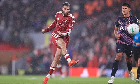 Liverpool quật ngã Tottenham bằng đẳng cấp vượt trên mọi con số