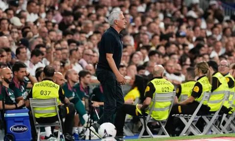 Thắng Elche, Mourinho tuyên bố chẳng ai thấy chán khi xem Real