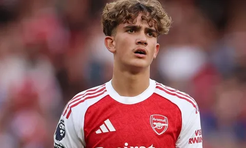 Paul Merson tin Max Morgan là lý do khiến JJ Gabriel đòi rời MU