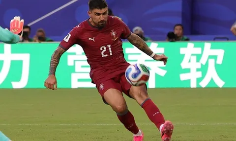 Đem Diogo Jota ra khiêu khích Neves, Al-Taawoun nhận án phạt