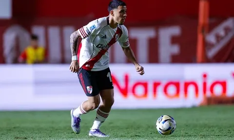 Thần đồng Kendry Paez ra mắt Chelsea sau 3 năm chờ đợi