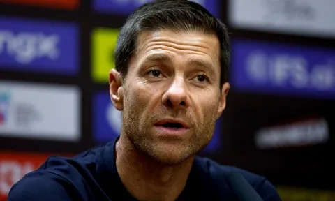 HLV Xabi Alonso ủng hộ bộ máy lãnh đạo mới tại Chelsea