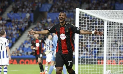 Bournemouth và hành trình từ vực thẳm ra châu Âu